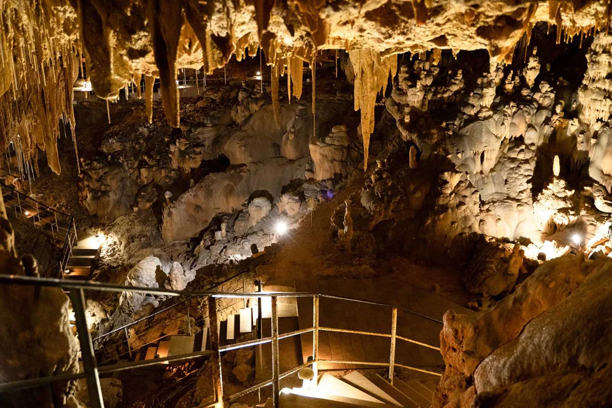 Exploring the Caves of Alicante in Your Rental Camper - Furgocasa